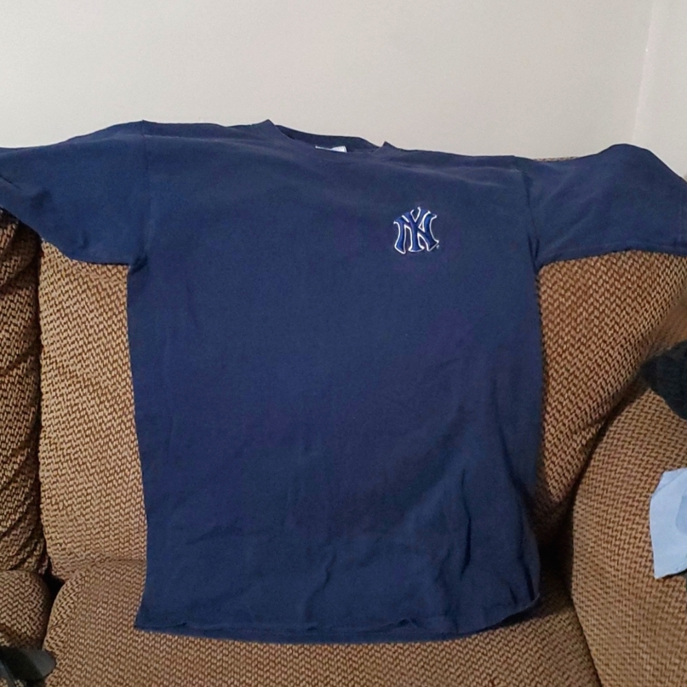 Embroidered Yankees Logo Tee